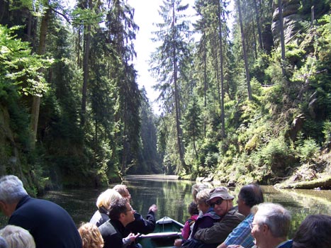 Kahnfahrt auf der Oberen Schleuse Kahnfahrt auf der Oberen Schleuse