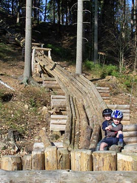 Abenteuerspielplatz Waldhusche